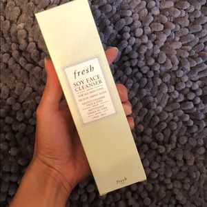 FRESH Soy Face Cleanser